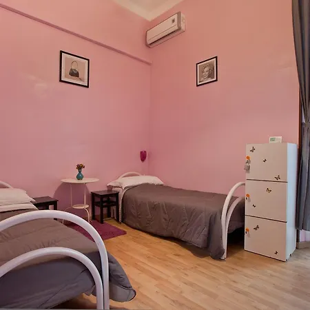 Hostella Female Only * Rome